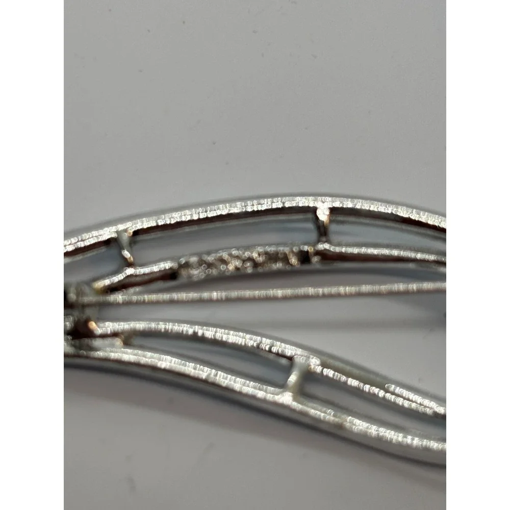 Vintage Brooch Silver Tone‎ with Intricate Detail Signed Sarah Coventry